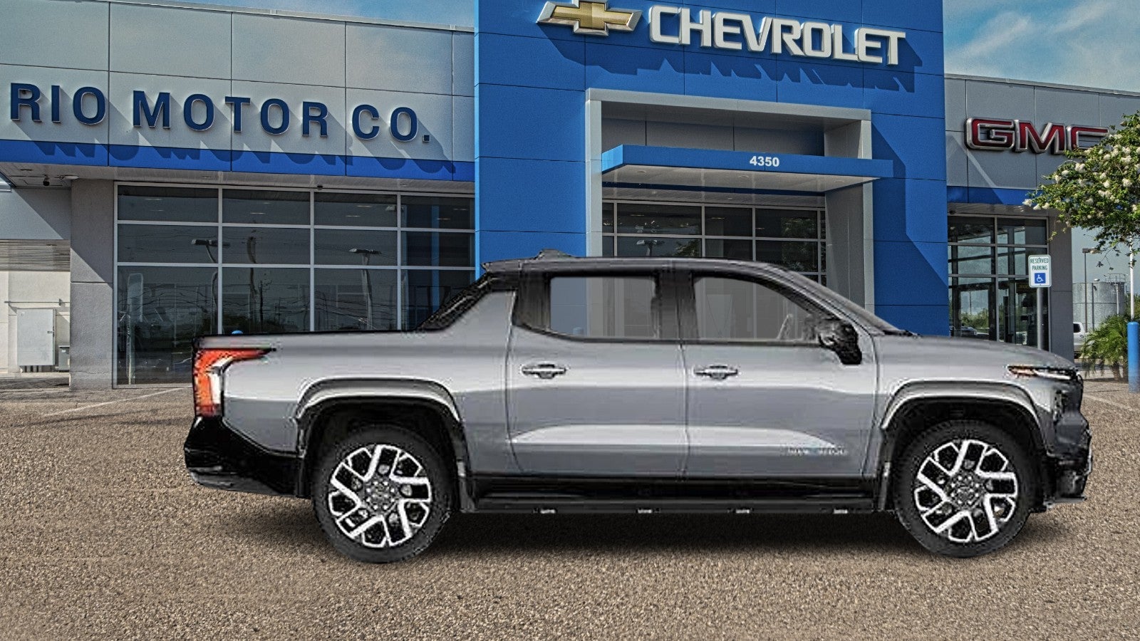 2025 Chevrolet Silverado EV RST - Extended Range