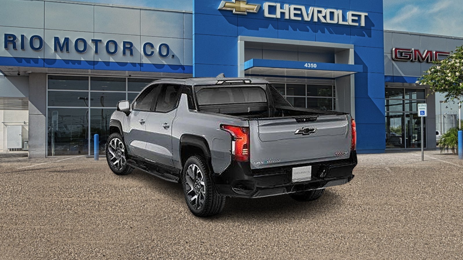 2025 Chevrolet Silverado EV RST - Extended Range