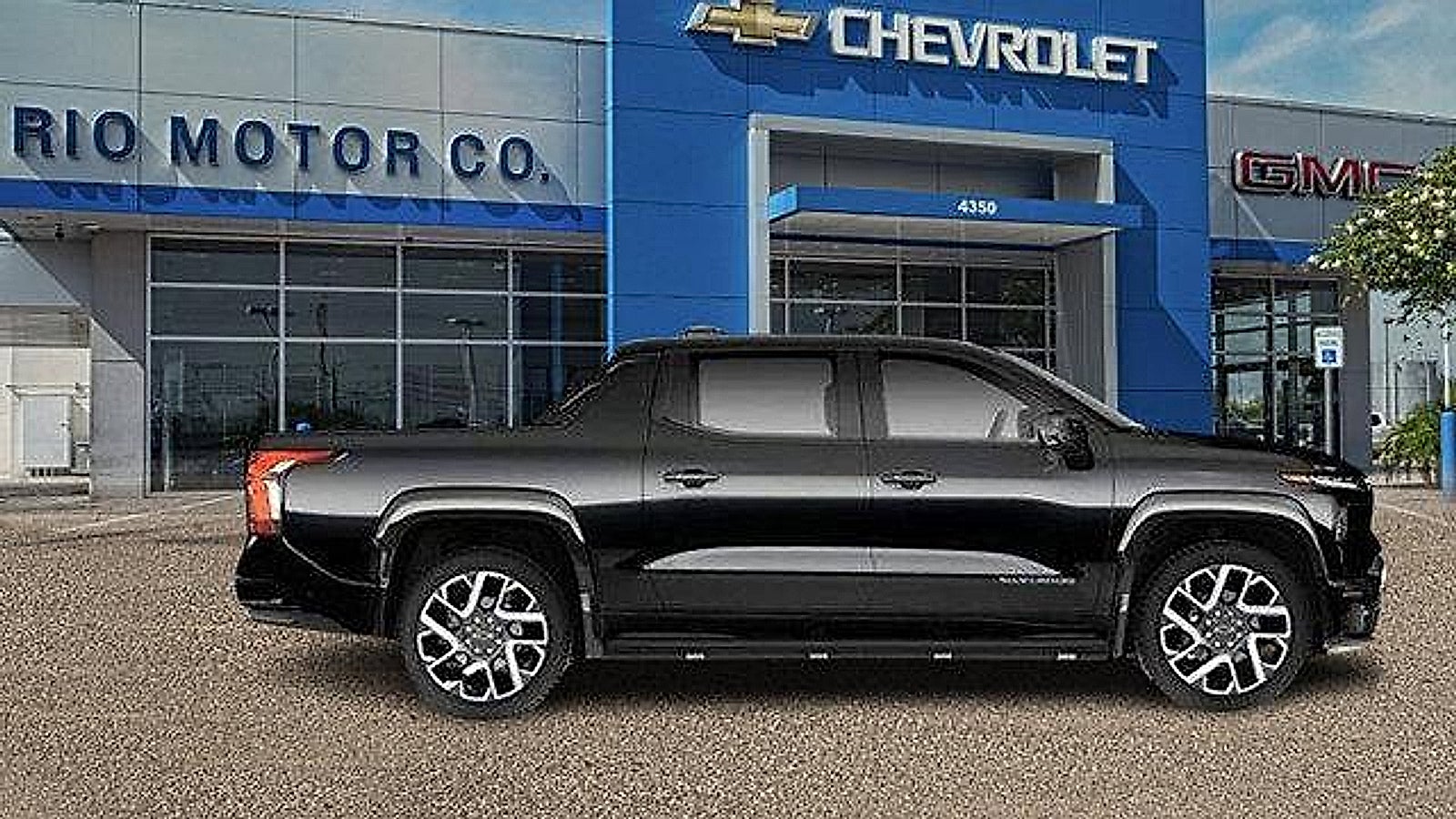 2025 Chevrolet Silverado EV RST - Max Range