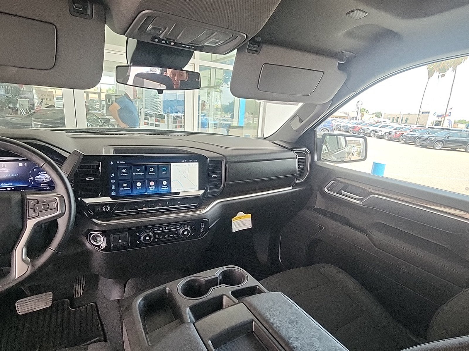 2025 Chevrolet Silverado 1500 LT (2FL)