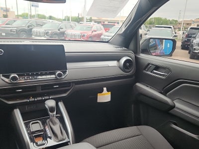 2025 Chevrolet Colorado WT/LT