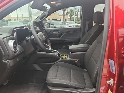2025 Chevrolet Colorado WT/LT