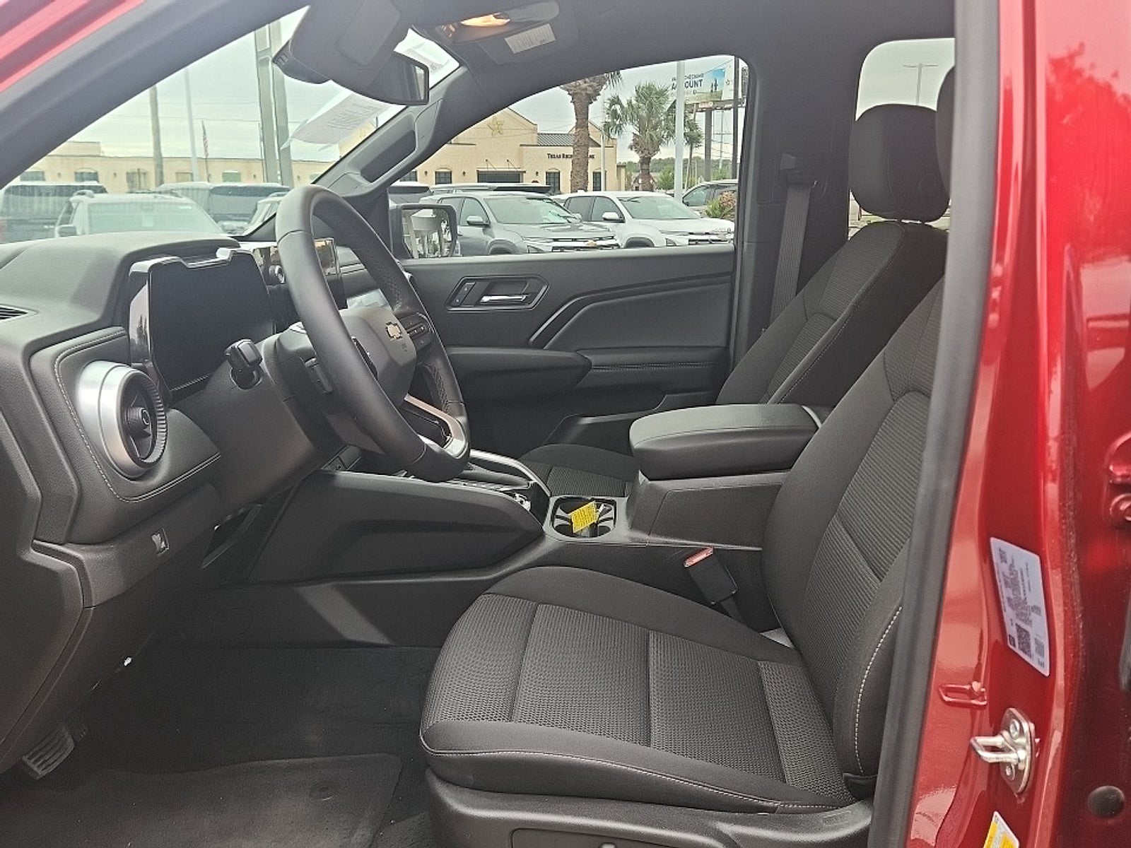 2025 Chevrolet Colorado WT/LT